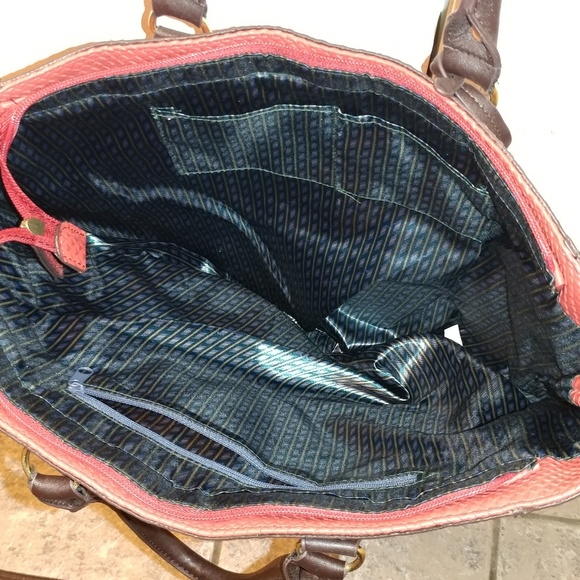 BAGS THAT WORK - Picture 2 of 12